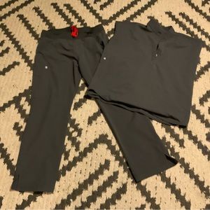 Figs Charcoal Scrub Set - Medium